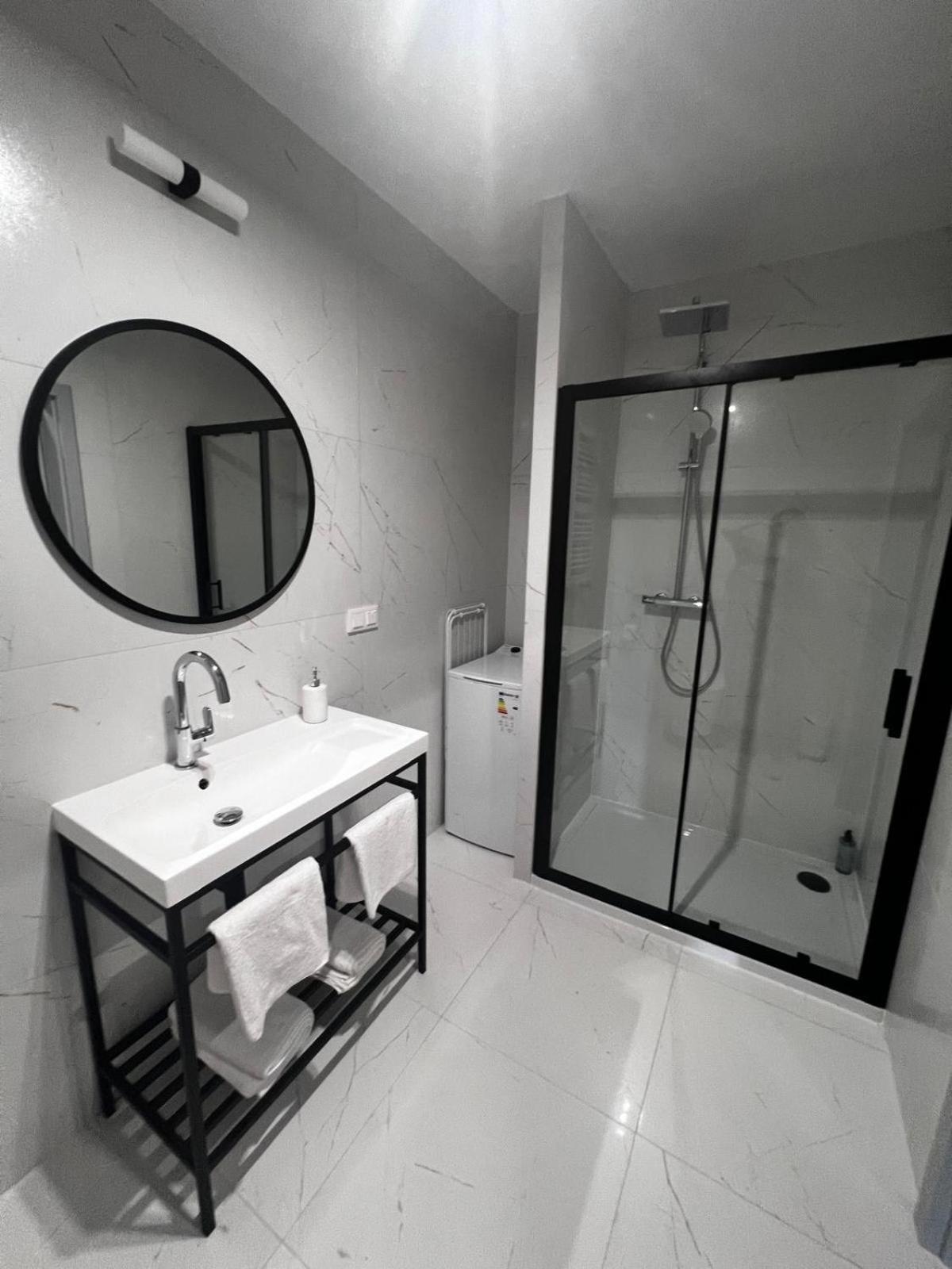 Apartamenty Sw Stanislawa Скерневице Экстерьер фото